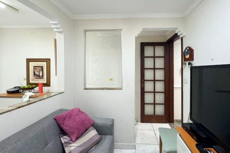 Casa à venda com 146m², 3 quartos e 2 vagasSala de TV