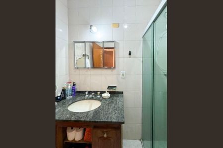Casa à venda com 146m², 3 quartos e 2 vagasBanheiro - Suíte 2