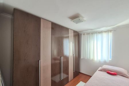 Quarto de apartamento à venda com 2 quartos, 58m² em Santa Terezinha, São Bernardo do Campo
