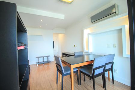 Apartamento à venda com 68m², 3 quartos e 2 vagas