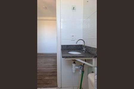 Apartamento para alugar com 60m², 3 quartos e 1 vaga Apartamento para alugar com 60m², 3 quartos e 1 vagaBanheiro da Suíte 1