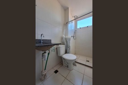 Apartamento para alugar com 60m², 3 quartos e 1 vaga Apartamento para alugar com 60m², 3 quartos e 1 vagaBanheiro da Suíte 1
