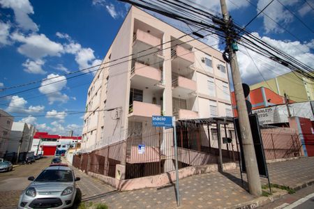 Apartamento para alugar com 130m², 3 quartos e 2 vagasFachada
