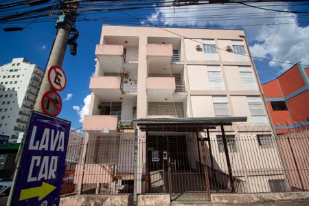 Apartamento para alugar com 130m², 3 quartos e 2 vagasFachada