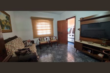 Casa à venda com 200m², 4 quartos e 1 vagaSala