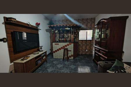 Casa à venda com 200m², 4 quartos e 1 vagaSala