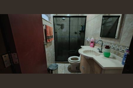 Casa à venda com 200m², 4 quartos e 1 vagaBanheiro