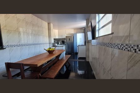 Casa à venda com 200m², 4 quartos e 1 vagaCozinha