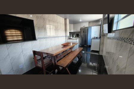 Casa à venda com 200m², 4 quartos e 1 vagaCozinha