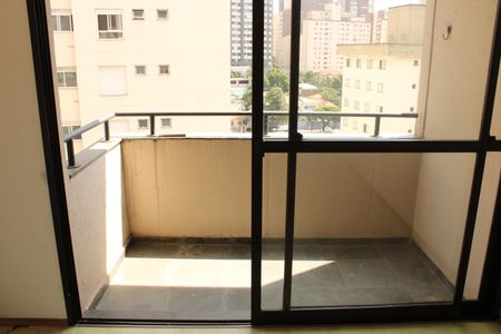 Varanda da sala de apartamento para alugar com 1 quarto, 40m² em Vila Mariana, São Paulo