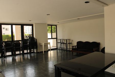 Apartamento à venda com 40m², 1 quarto e 1 vagaÁrea comum - Salão de festas