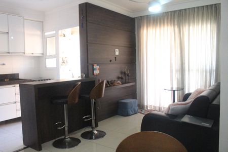 Apartamento à venda com 67m², 2 quartos e 2 vagasSala