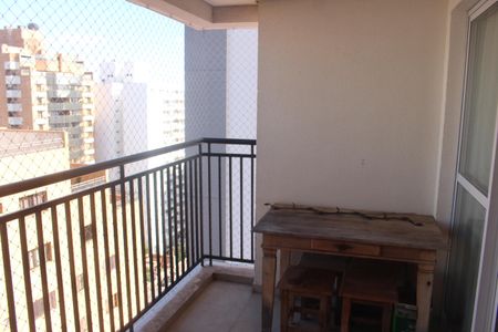 Apartamento à venda com 67m², 2 quartos e 2 vagasVaranda