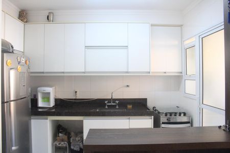 Apartamento à venda com 67m², 2 quartos e 2 vagasCozinha