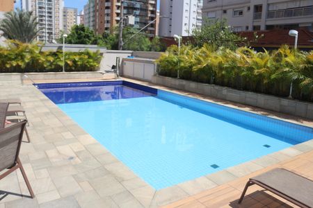Apartamento à venda com 67m², 2 quartos e 2 vagasÁrea comum - Piscina