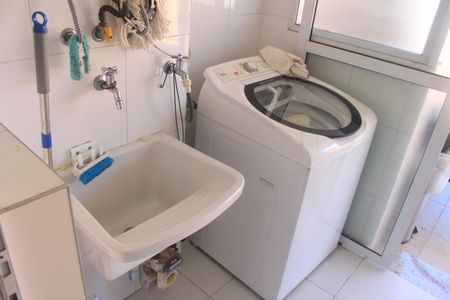 Apartamento à venda com 67m², 2 quartos e 2 vagasÁrea de Serviço