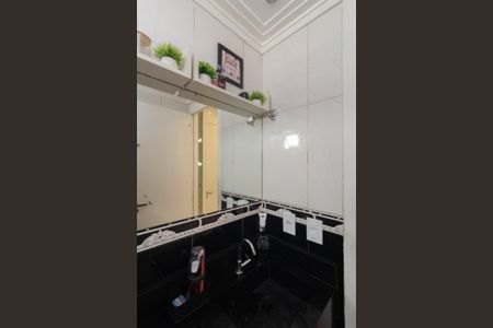 Apartamento à venda com 93m², 3 quartos e 1 vaga Apartamento à venda com 93m², 3 quartos e 1 vagaBanheiro