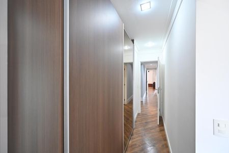 Apartamento à venda com 170m², 3 quartos e 4 vagasSuíte 1