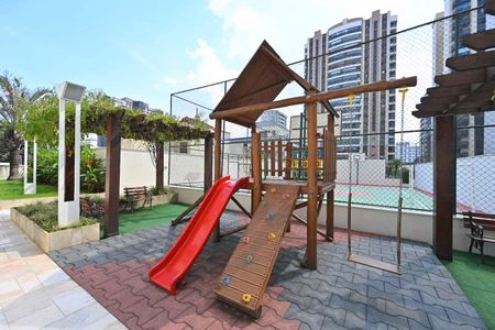 Apartamento à venda com 170m², 3 quartos e 4 vagasPlayground