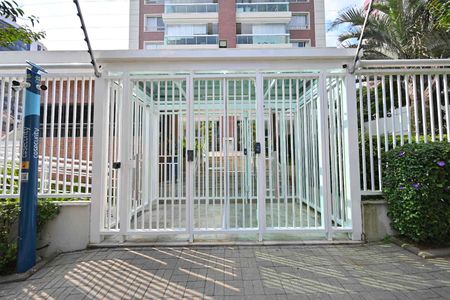 Apartamento à venda com 170m², 3 quartos e 4 vagasFachada