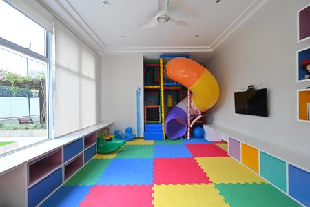 Apartamento à venda com 170m², 3 quartos e 4 vagasBrinquedoteca