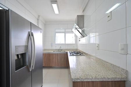 Apartamento à venda com 170m², 3 quartos e 4 vagasCozinha