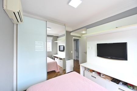 Apartamento à venda com 170m², 3 quartos e 4 vagasSuíte 2