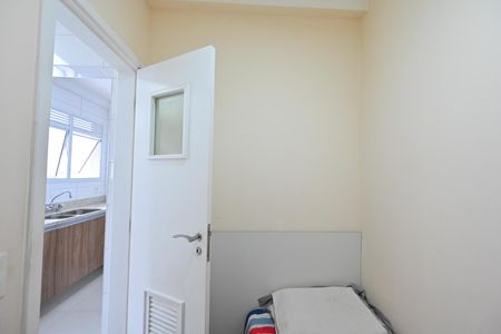 Apartamento à venda com 170m², 3 quartos e 4 vagasQuarto de Serviço