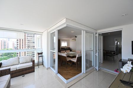 Apartamento à venda com 170m², 3 quartos e 4 vagasVaranda Gourmet