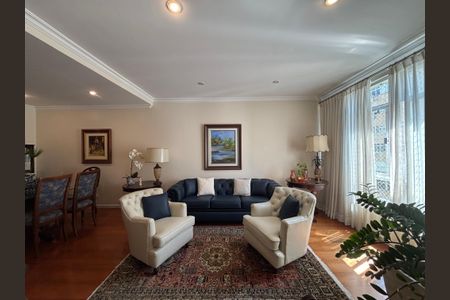 Apartamento à venda com 128m², 2 quartos e 1 vaga Apartamento à venda com 128m², 2 quartos e 1 vagaSala