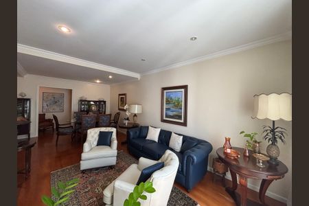 Apartamento à venda com 128m², 2 quartos e 1 vaga Apartamento à venda com 128m², 2 quartos e 1 vagaSala