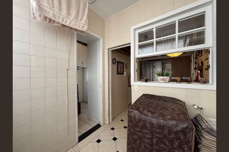 Apartamento à venda com 128m², 2 quartos e 1 vaga Apartamento à venda com 128m², 2 quartos e 1 vagaÁrea de serviço