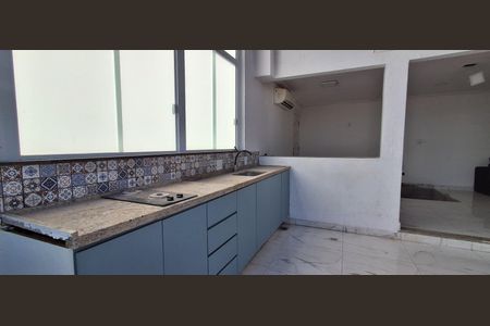 Apartamento à venda com 145m², 2 quartos e 1 vagaCobertura 