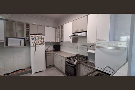 Apartamento à venda com 145m², 2 quartos e 1 vagaCozinha 