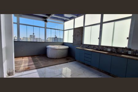 Apartamento à venda com 145m², 2 quartos e 1 vagaCobertura 