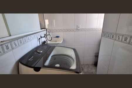 Apartamento à venda com 145m², 2 quartos e 1 vagaÁrea de Serviço 