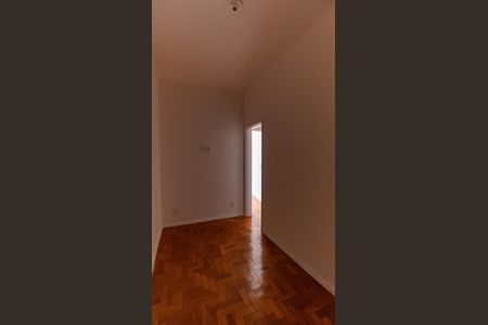 Apartamento para alugar com 61m², 2 quartos e sem vaga