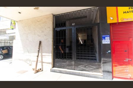 Apartamento para alugar com 61m², 2 quartos e sem vaga