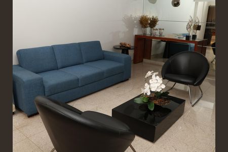 Apartamento para alugar com 76m², 3 quartos e 1 vagaHall social