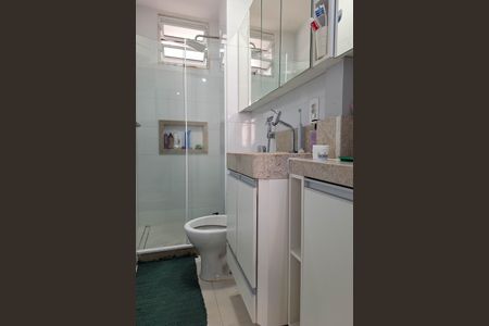 Apartamento à venda com 135m², 4 quartos e 2 vagasBanheiro da Suíte 3