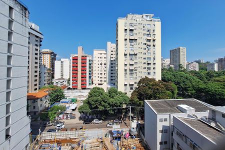 Apartamento à venda com 135m², 4 quartos e 2 vagasSuíte 1