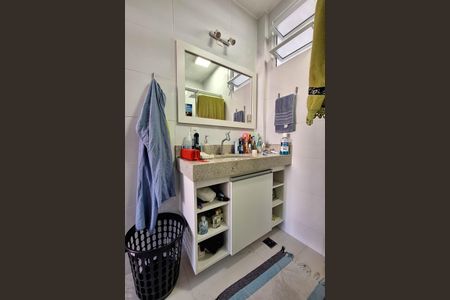 Apartamento à venda com 135m², 4 quartos e 2 vagasBanheiro da Suíte 1