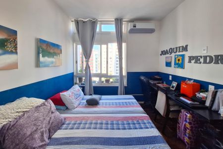 Apartamento à venda com 135m², 4 quartos e 2 vagasSuíte 1