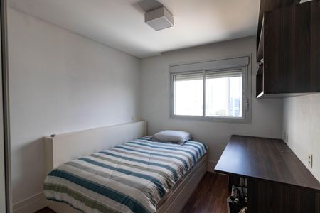 Apartamento à venda com 170m², 3 quartos e 3 vagas Apartamento à venda com 170m², 3 quartos e 3 vagasSuíte 2