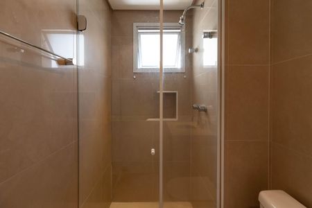 Apartamento à venda com 170m², 3 quartos e 3 vagas Apartamento à venda com 170m², 3 quartos e 3 vagasBanheiro da Suíte 2