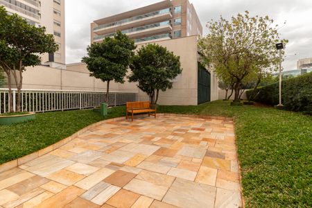 Apartamento à venda com 170m², 3 quartos e 3 vagas Apartamento à venda com 170m², 3 quartos e 3 vagasÁrea comum