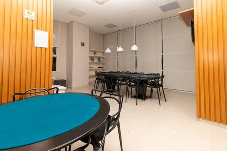 Apartamento à venda com 170m², 3 quartos e 3 vagas Apartamento à venda com 170m², 3 quartos e 3 vagasÁrea comum