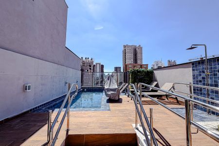 Studio para alugar com 37m², 1 quarto e sem vaga Studio para alugar com 37m², 1 quarto e sem vagaÁrea comum - Piscina