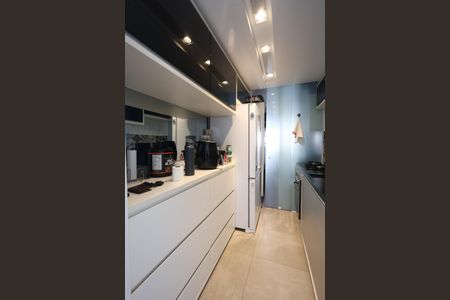 Apartamento à venda com 79m², 2 quartos e 2 vagas Apartamento à venda com 79m², 2 quartos e 2 vagascozinha