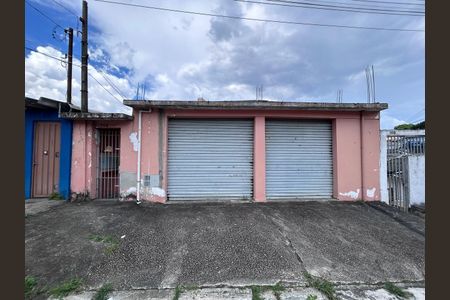 Casa à venda com 162m², 1 quarto e 4 vagasFachada